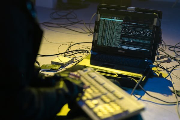 Solutions de cybersécurité sur mesure pour entreprises lyonnaises